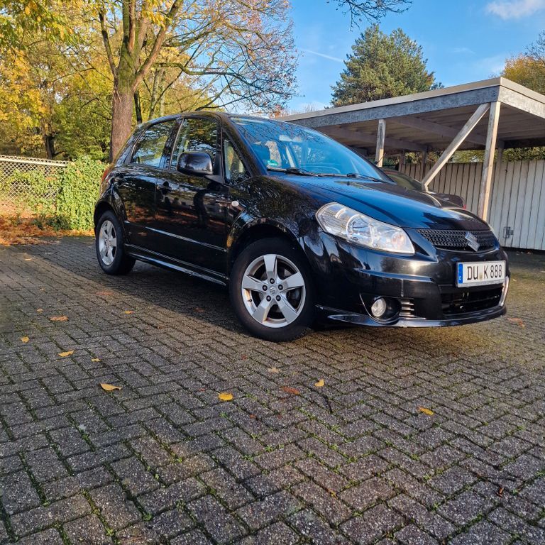 Suzuki SX4 138.500 km 4.950 € Duisburg 47249