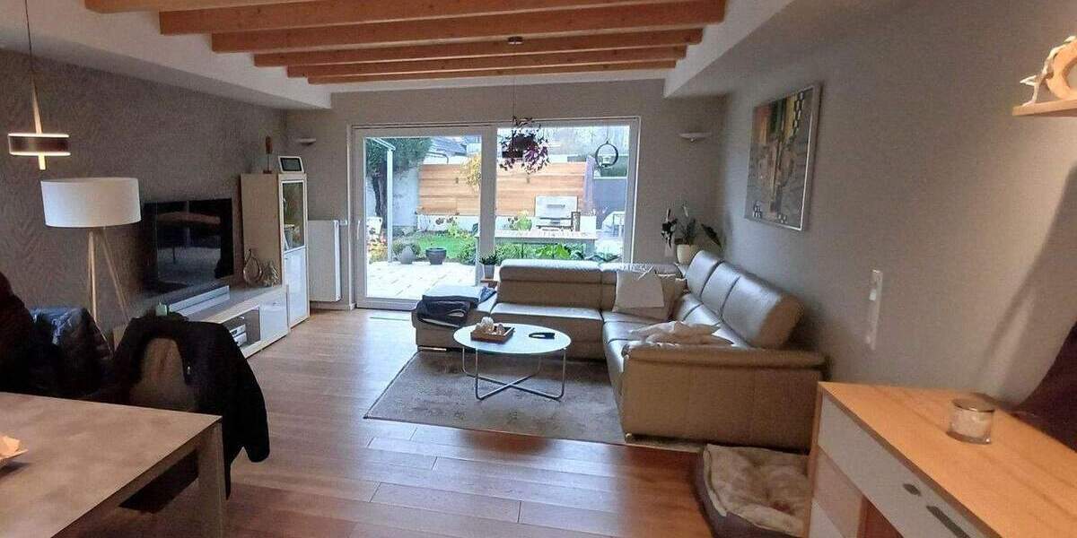 Doppelhaushälfte Düsseldorf Vennhausen - 4 Zimmer, 122 m&sup2;, 639.000&euro; | Angebot:25363135