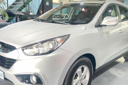 Hyundai ix35 128.000 km 7.990 &euro; Bottrop 46238