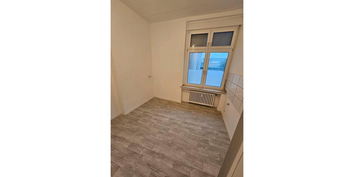 Etagenwohnung Krefeld Cracau - 2 Zimmer, 53 m&sup2;, 530&euro; | Angebot:25545191