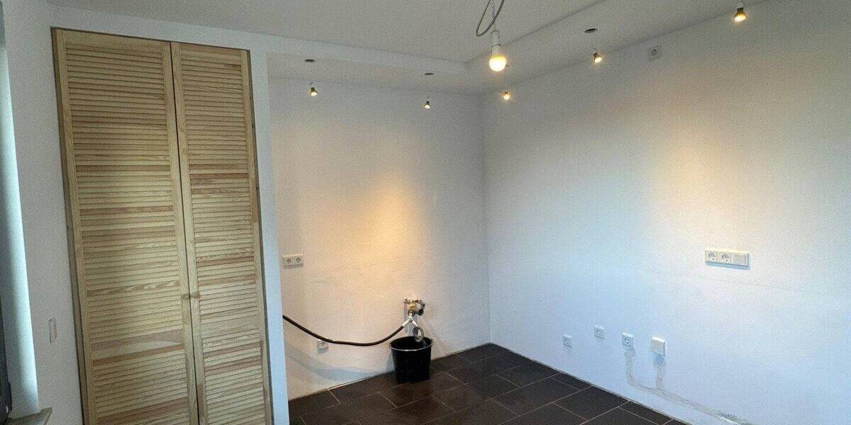 Etagenwohnung Mülheim Dümpten - 2 Zimmer, 65 m&sup2;, 169.000&euro; | Angebot:26838202