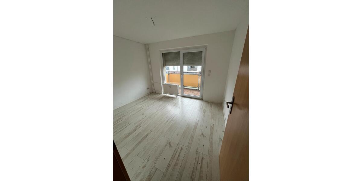 3 - Zimmer Eigentumswohnung 3 zimmer