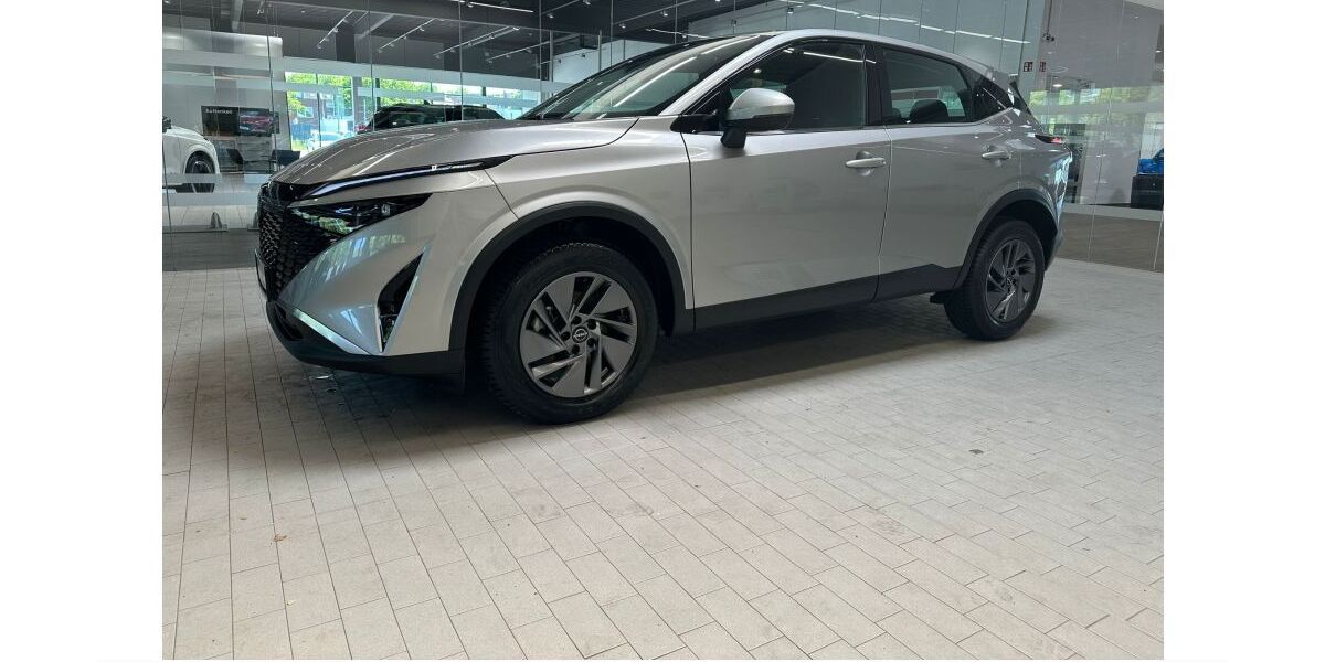 Nissan Qashqai 14.791 km 26.870 &euro; Dinslaken 46539