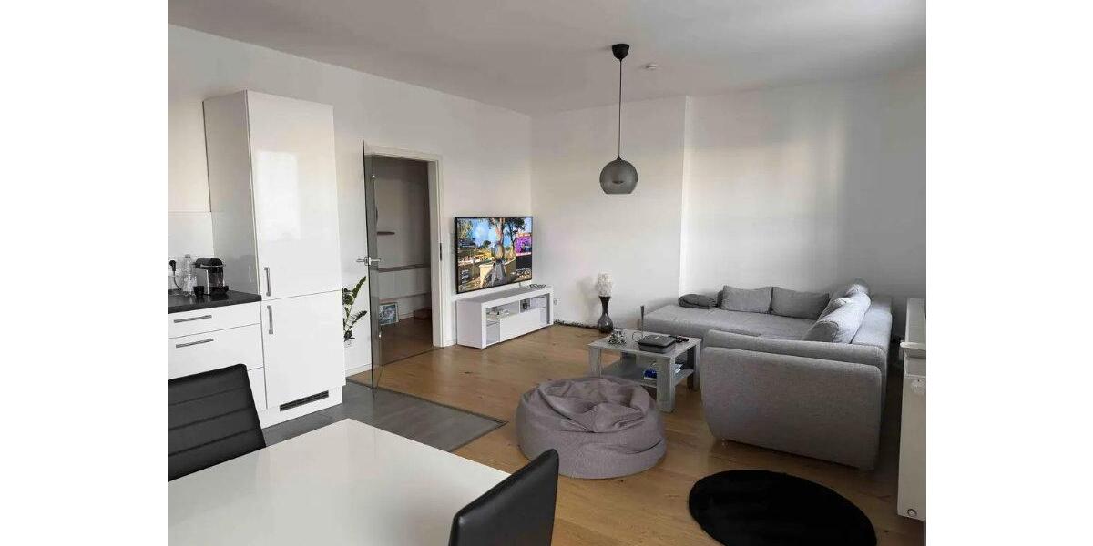 Etagenwohnung Düsseldorf Stadtmitte - 2 Zimmer, 71 m&sup2;, 1.175&euro; | Angebot:26236673