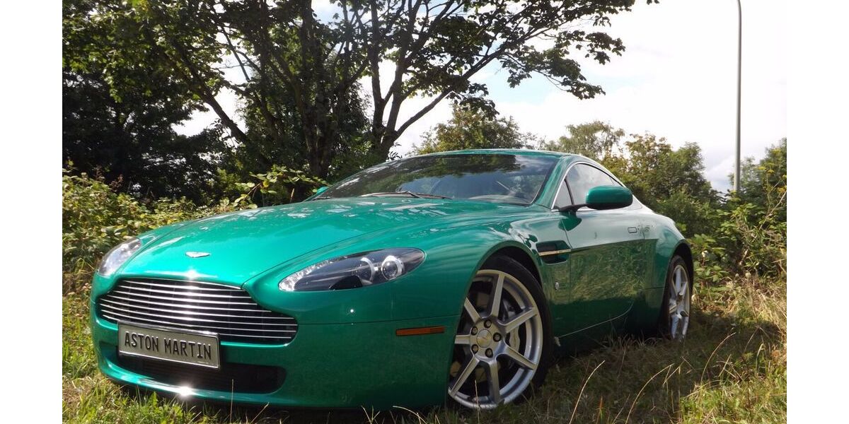 Aston Martin V8 Vantage 59.500 km 52.850 &euro; Mettmann 40822