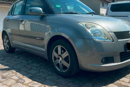 Suzuki Swift 206.000 km 2.350 &euro; Düsseldorf 40597