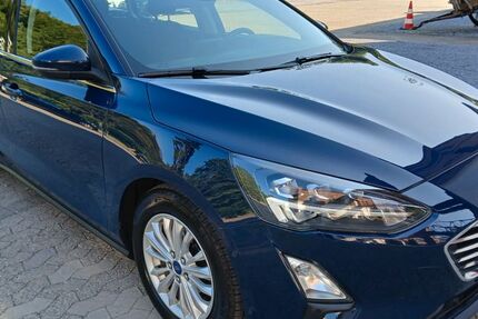 Ford Focus 166.000 km 8.950 &euro; Ratingen 40882