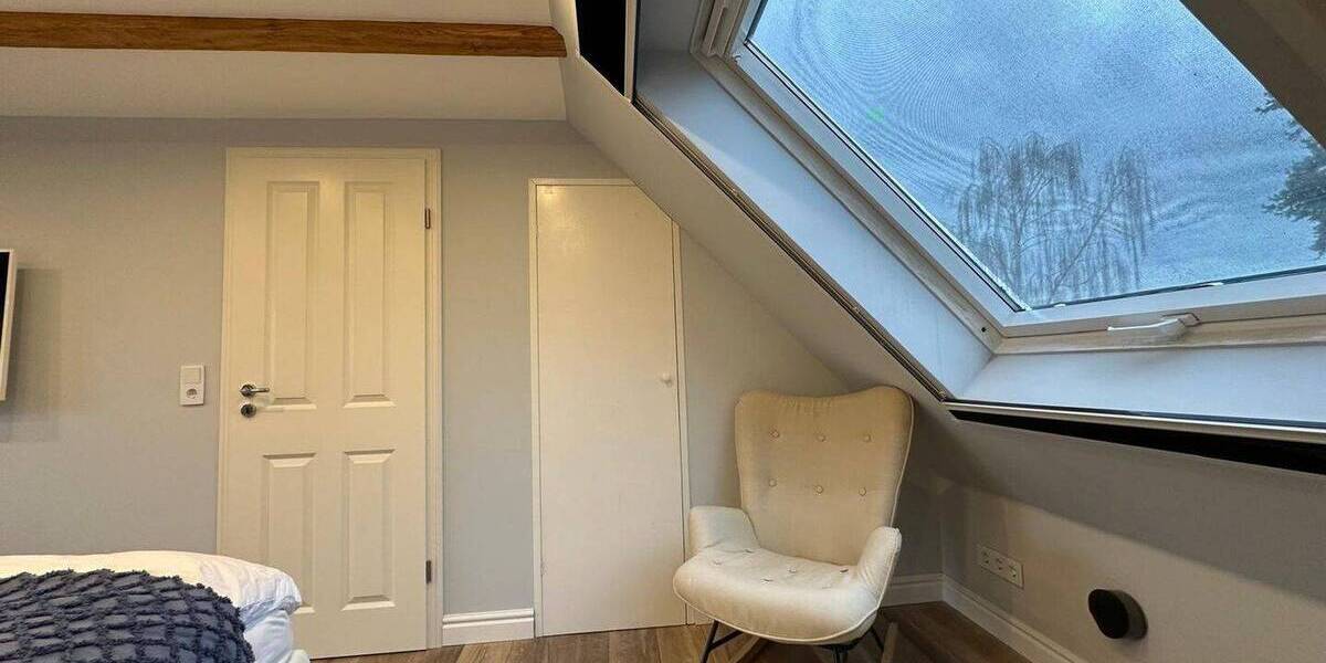 Reihenmittelhaus Düsseldorf Rath - 4 Zimmer, 85 m&sup2;, 469.000&euro; | Angebot:26330463