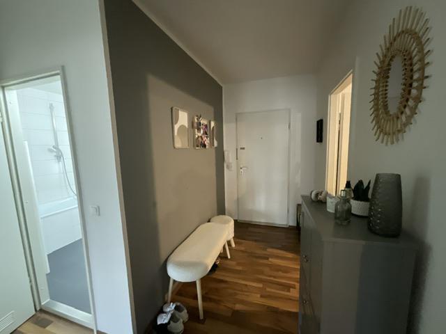 Etagenwohnung Oberhausen Alstaden - 2 Zimmer, 60 m&sup2;, 298&euro; | Angebot:25884386
