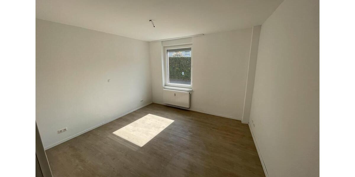 Erdgeschoßwohnung Gladbeck Alt-Rentfort - 2 Zimmer, 69 m&sup2;, 610&euro; | Angebot:25936385