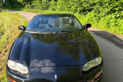 Chevrolet Camaro 158.000 km 11.900 &euro; Marl 45770