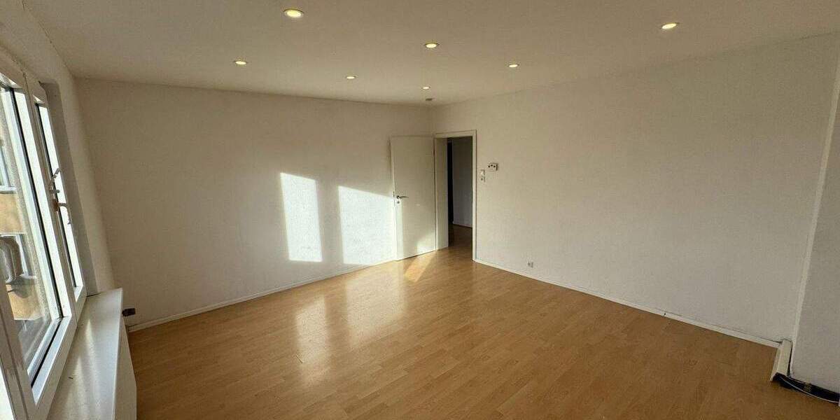 Etagenwohnung Moers Moers-Mitte - 3 Zimmer, 64 m&sup2;, 770&euro; | Angebot:24759268
