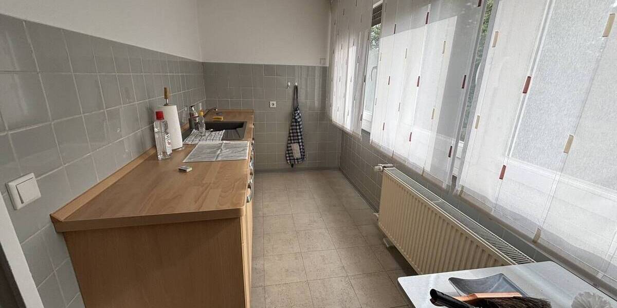 Mehrfamilienhaus, Wohnhaus Krefeld Cracau - 7 Zimmer, 199 m&sup2;, 590.000&euro; | Angebot:23964215