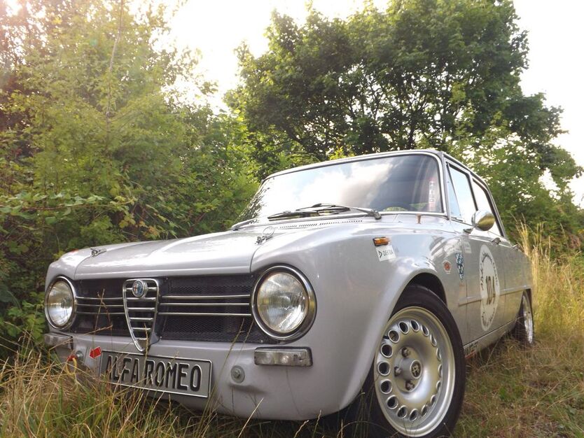 Alfa Romeo Giulia 83.517 km 39.500 € Mettmann 40822