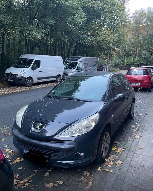 Peugeot 206 107.000 km 1.700 € Oberhausen 46047