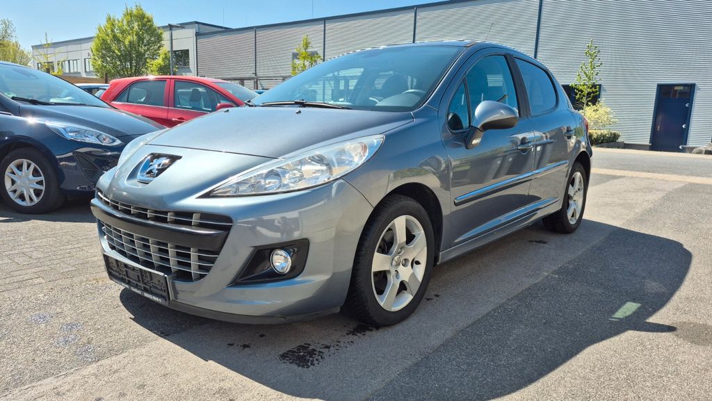Peugeot 207 99.000 km 5.600 &euro; Rheinberg 47495
