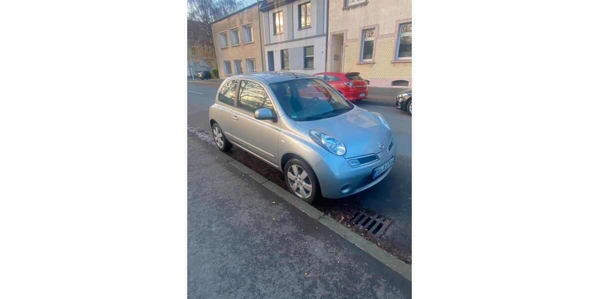 Nissan Micra 215.000 km 900 &euro; Duisburg 47229