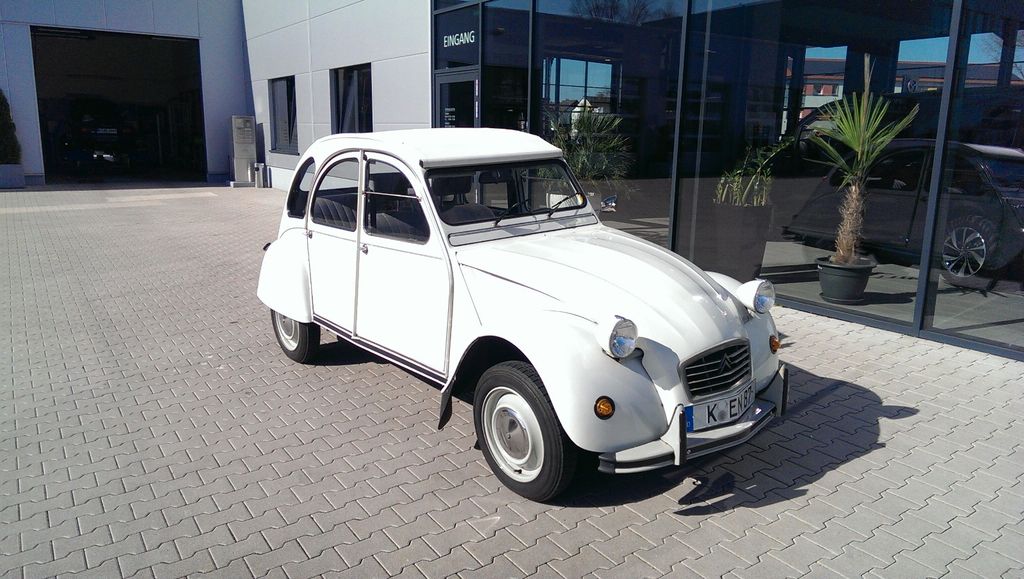 Citroen 2 CV 90.000 km 10.950 &euro; Velbert 42549