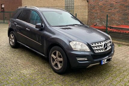 Mercedes-Benz ML 350 260.000 km 7.300 &euro; Kamp-Lintfort 47475