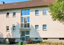Perfekt für die kleine Familie, Bezugsfertig mit Balkon und modernem Wannenbad