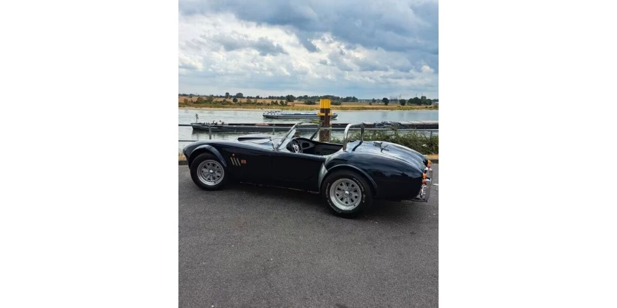 Cobra Andere 6.900 km 52.500 &euro; Krefeld 47829