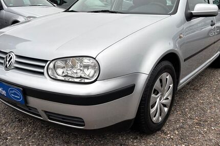 VW Golf 113.000 km 4.499 € Kamp-Lintfort 47475