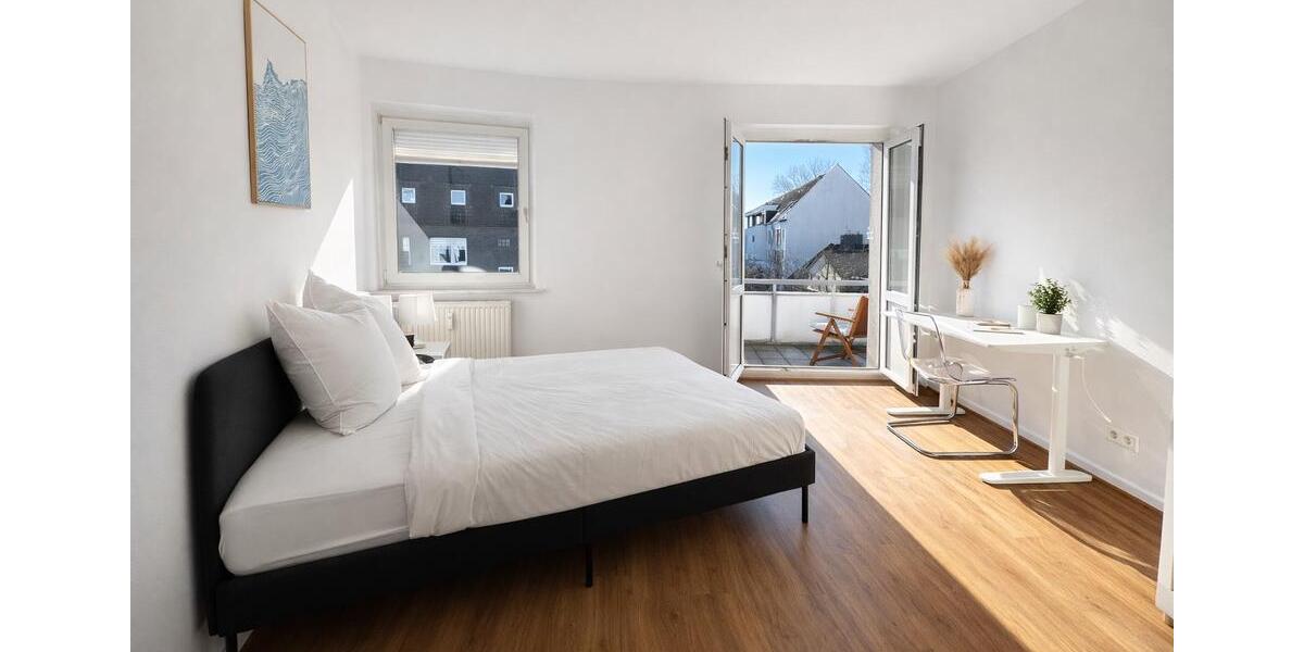 Etagenwohnung Düsseldorf Stadtbezirk 2 - 1 Zimmer, 100 m&sup2;, 800&euro; | Angebot:26297463