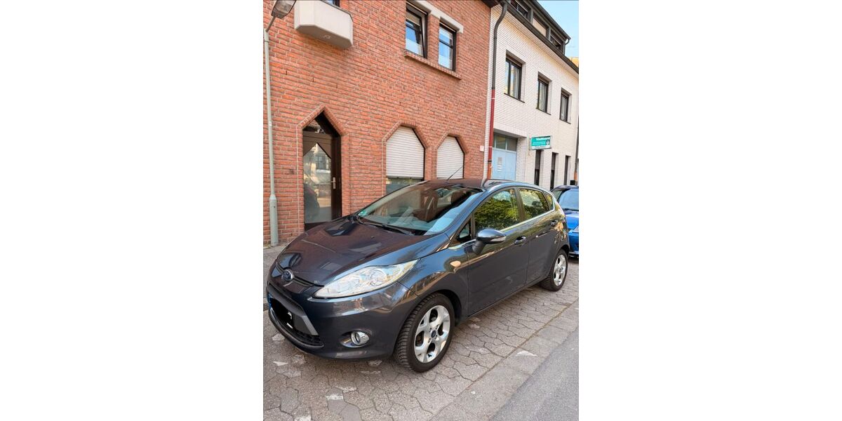 Ford Fiesta 121.000 km 4.699 &euro; Krefeld 47799