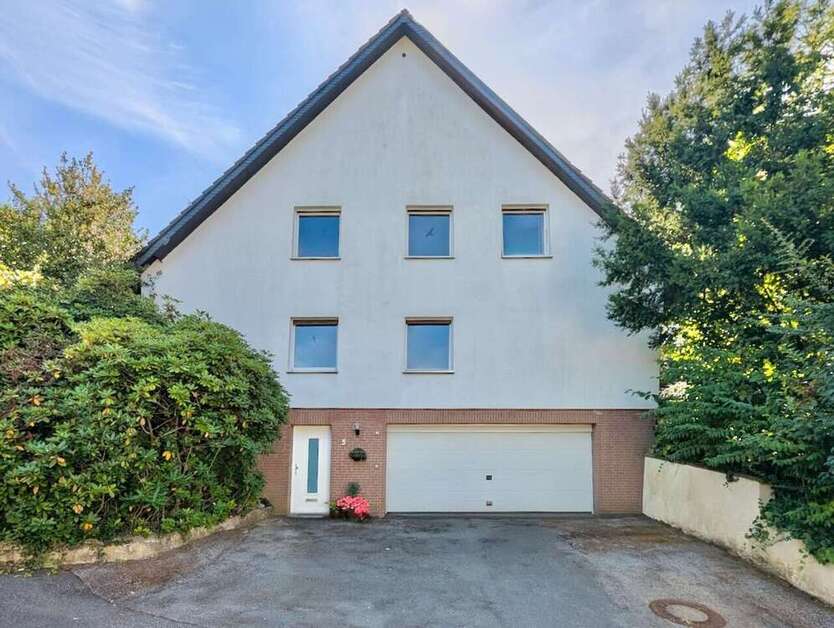 Haus zum Kaufen in Velbert 584.000 € 390 m²