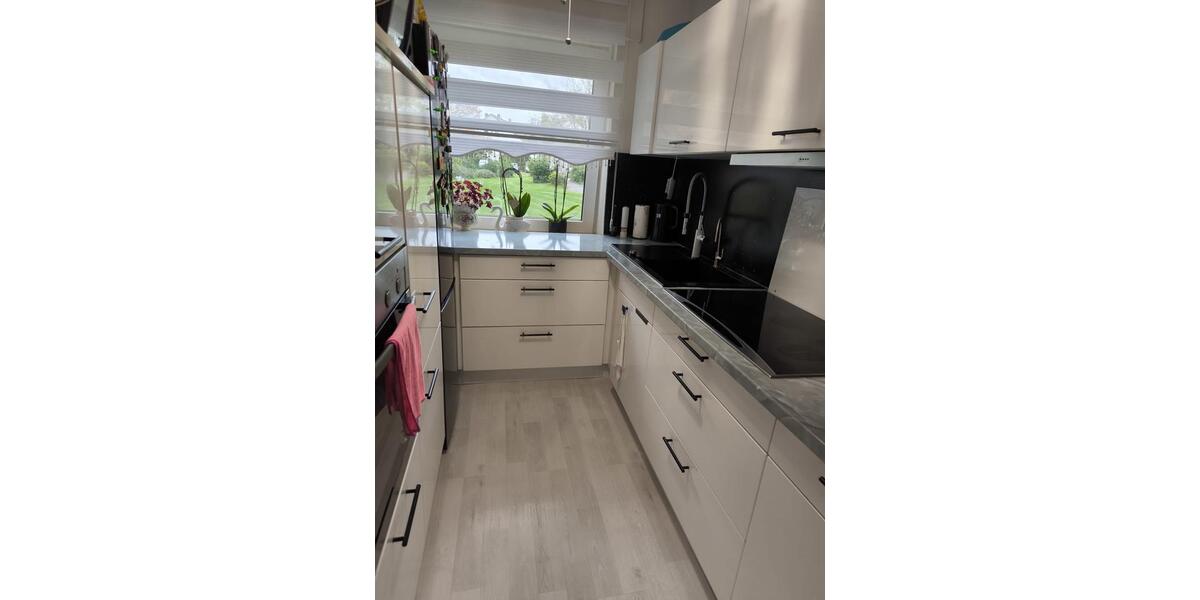 Erdgeschoßwohnung Duisburg Huckingen - 4 Zimmer, 98 m&sup2;, 200.000&euro; | Angebot:26383127