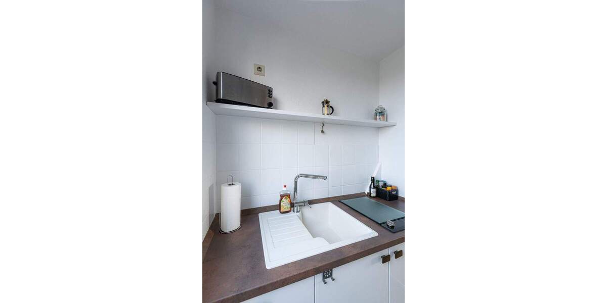 Möblierte Wohnung mit Einbauküche und Waschtrockner 1 zimmer