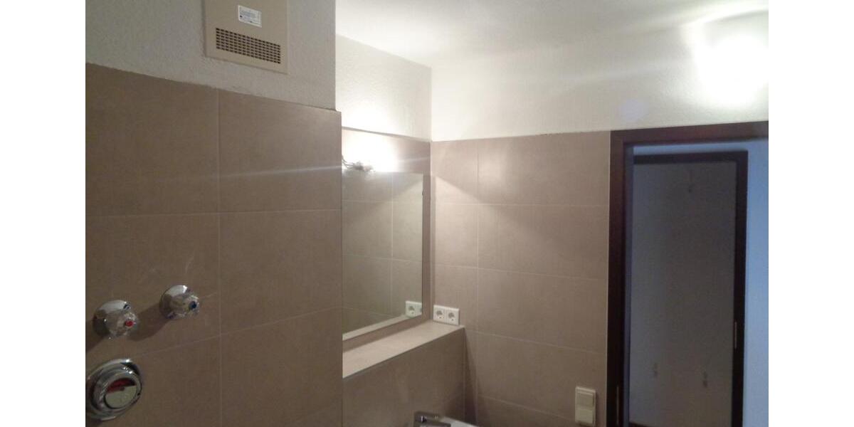 Erdgeschoßwohnung Düsseldorf Stadtbezirk 6 - 1.5 Zimmer, 44 m&sup2;, 625&euro; | Angebot:26403774