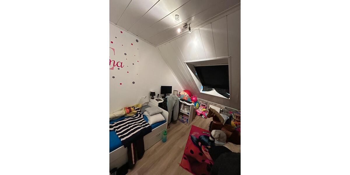 Maisonette-Wohnung mit Marmorboden 4 zimmer