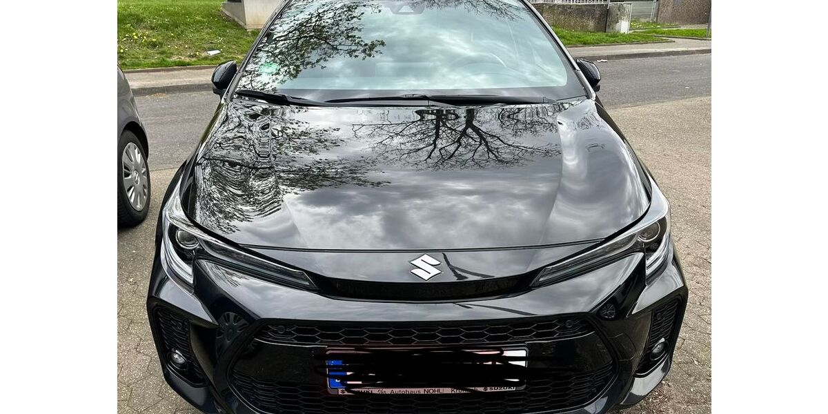 Suzuki Swace 109.780 km 16.700 &euro; Düsseldorf 40595