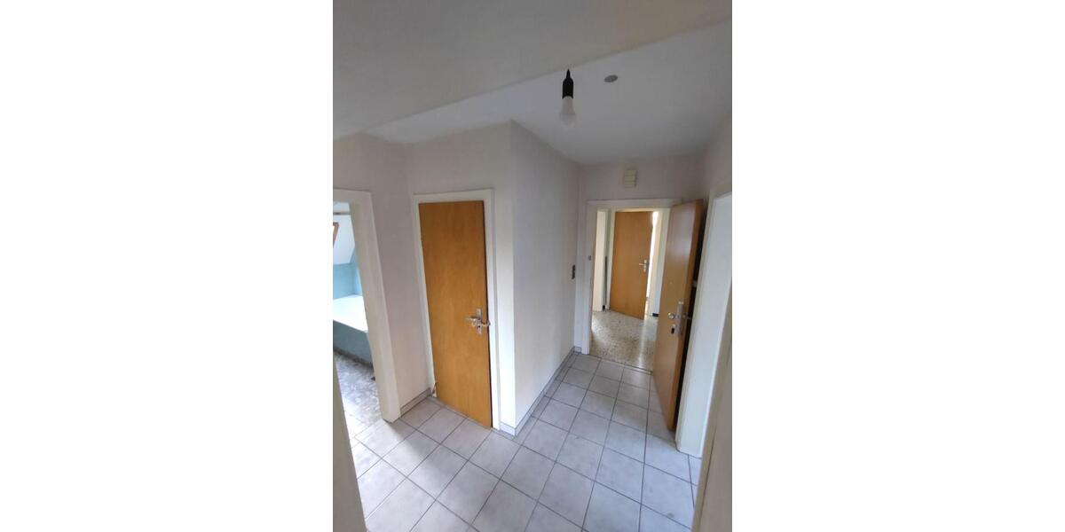 Provisionsfrei* Geräumiges, solides 2-FH mit Keller in Top Lage !!! - Zweifamilienhaus Wesel Obrighoven | Angebot:25566115