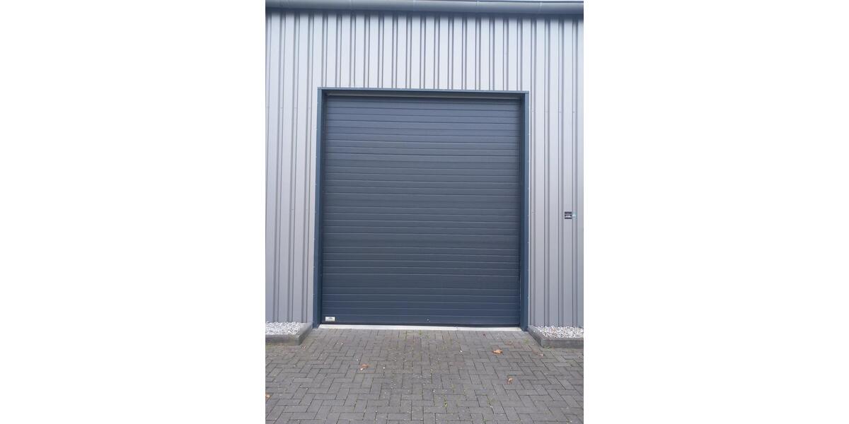 Gepflegte Lagerhalle inToplage zimmer