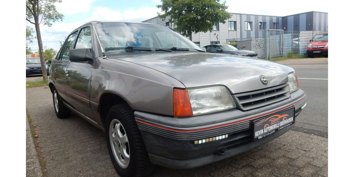 Opel Kadett 50.484 km 1.199 &euro; Oberhausen 46047