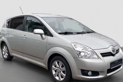 Toyota Corolla Verso 164.000 km 4.950 &euro; Mülheim a.d. Ruhr 45476