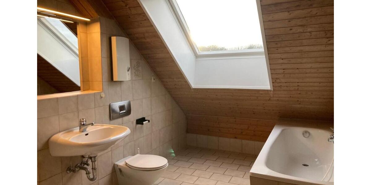 Doppelhaushälfte Moers Rheinkamp - 7 Zimmer, 157 m&sup2;, 440.000&euro; | Angebot:24774577