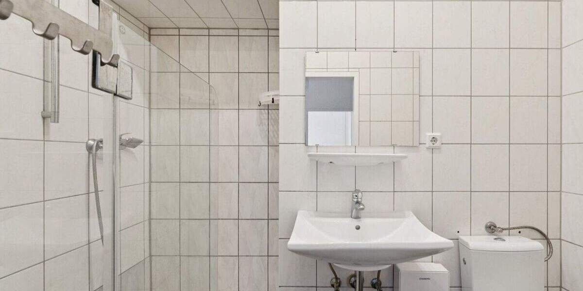 Etagenwohnung Düsseldorf Oberbilk - 2 Zimmer, 38 m&sup2;, 215.000&euro; | Angebot:25213913