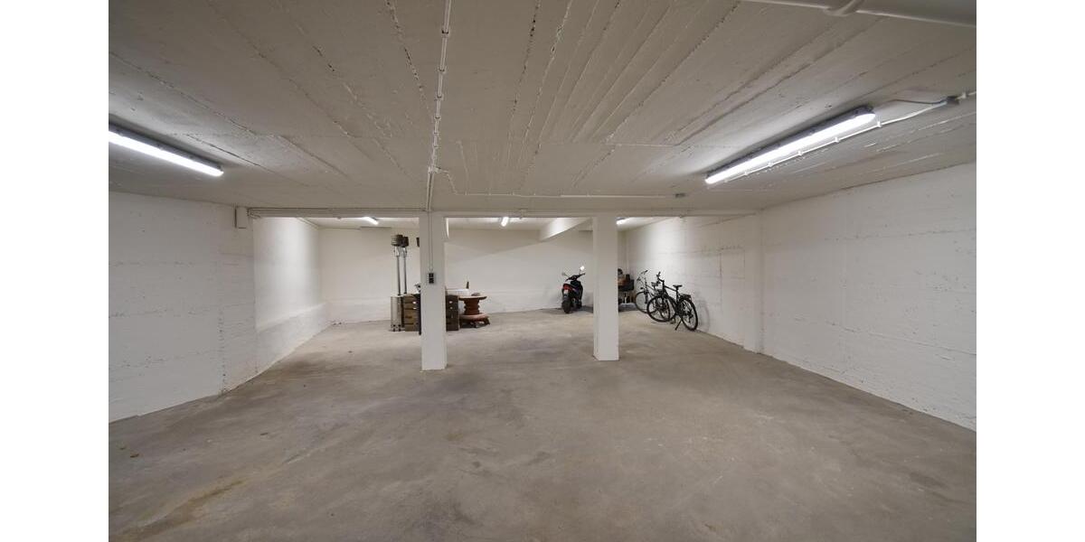 Etagenwohnung Düsseldorf Derendorf - 1 Zimmer, 26 m&sup2;, 950&euro; | Angebot:26072585