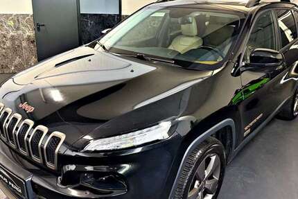 Jeep Cherokee 134.000 km 13.500 &euro; Gelsenkirchen 45886