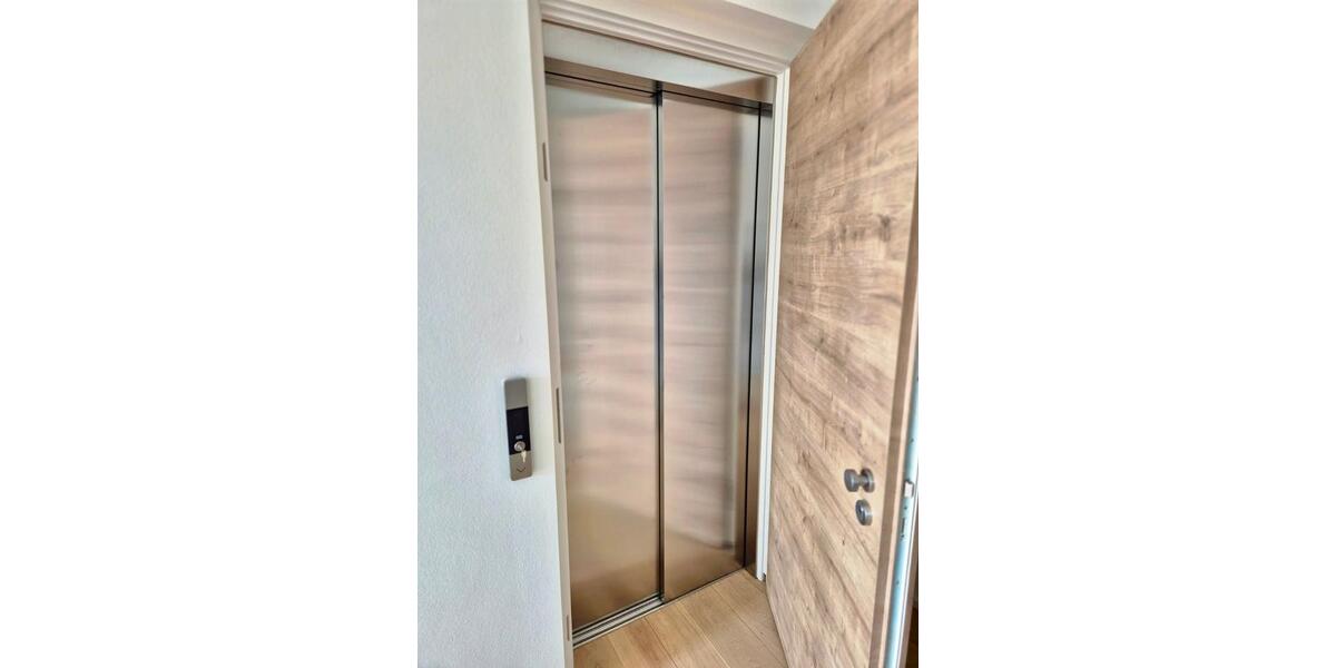 NEUBAU - barrierefreie Penthouse-Wohnung mit traumhafter Terrasse 3 zimmer