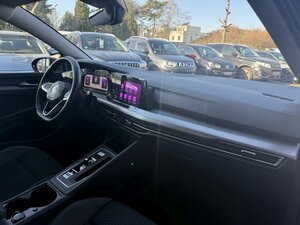 VW GOLF VIII 2.0 TDI Active +Ambiente+CarPlay+Navi+ 71.775 km 22.444 &euro; Meerbusch 40667