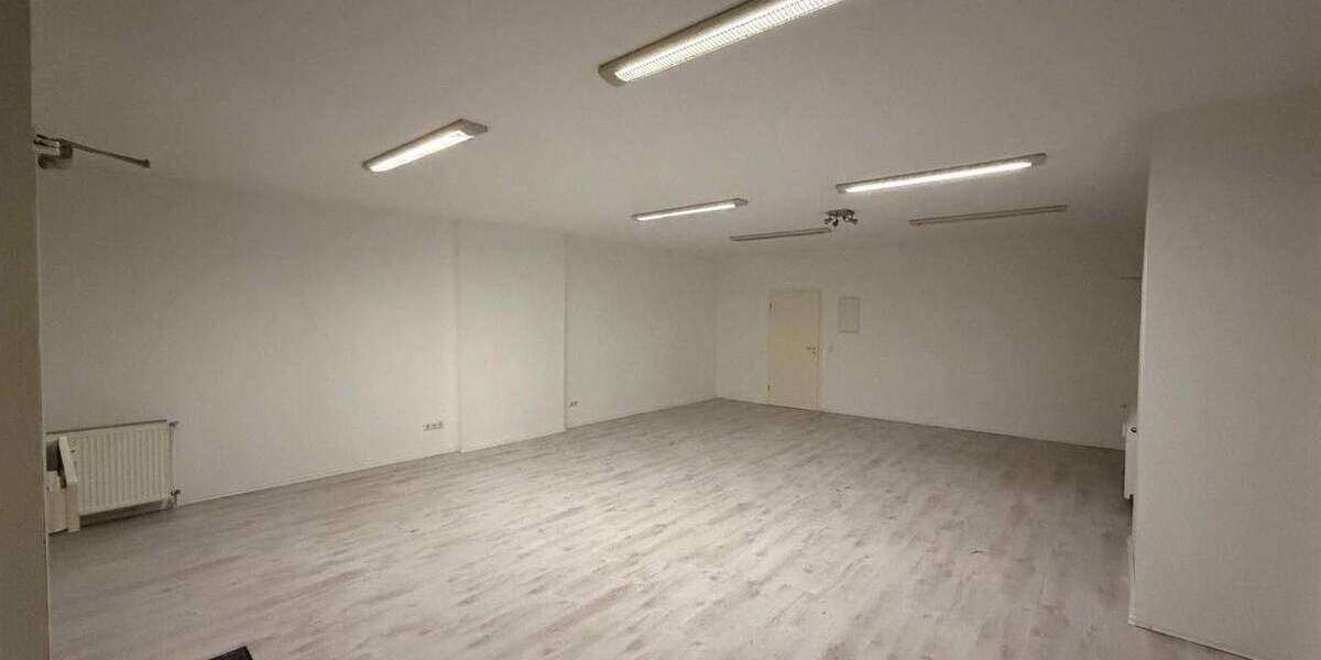 BüroPraxisLadenlokal zu vermieten zimmer