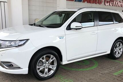 Mitsubishi Plug-in Hybrid Outlander