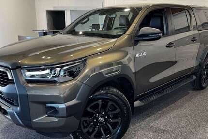 Toyota Hilux 32.400 km 48.990 &euro; Oberhausen 46047