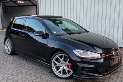 VW Golf 140.800 km 18.200 &euro; Alpen 46519