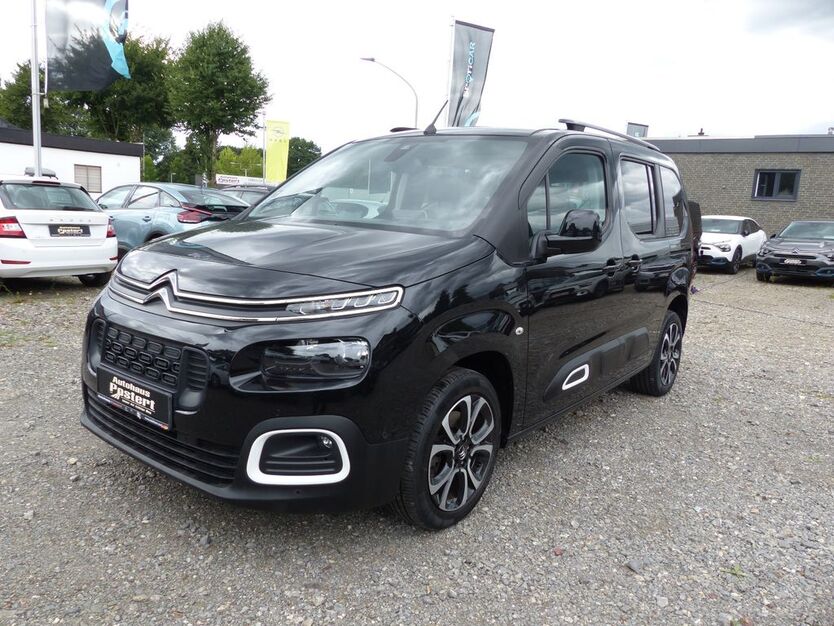 Citroen Berlingo 110.650 km 21.950 € Oberhausen 46147