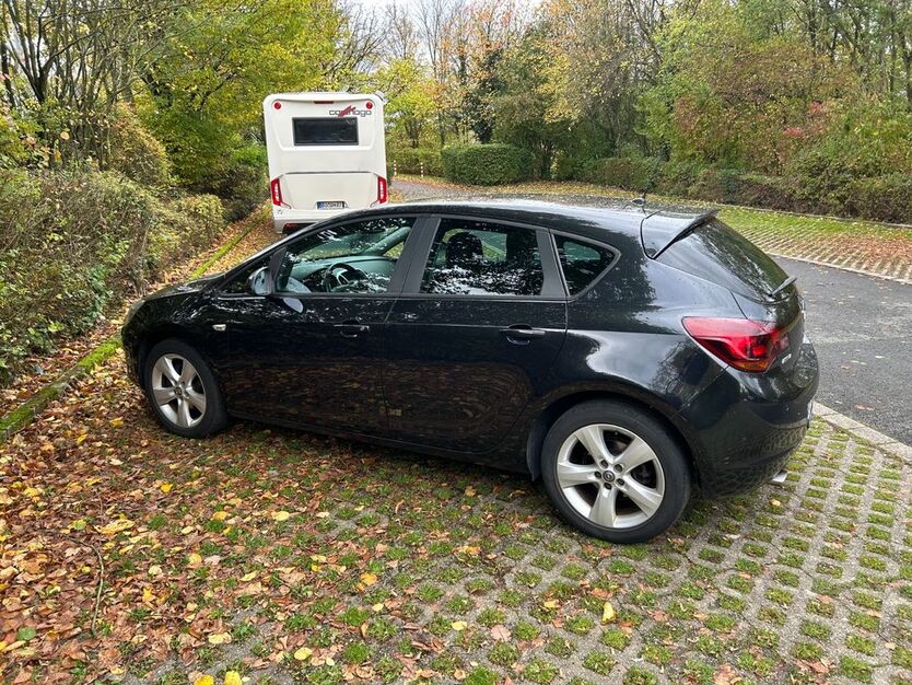 Opel Astra 137.000 km 3.900 € Bochum 44797